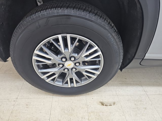 Used 2026 Chevrolet Traverse LT FWD image 26