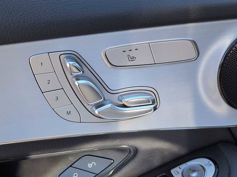 Used 2022 Mercedes-Benz GLC 300 image 18