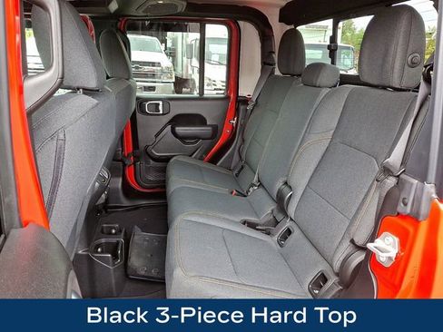 Used 2024 Jeep Gladiator Sport image 14