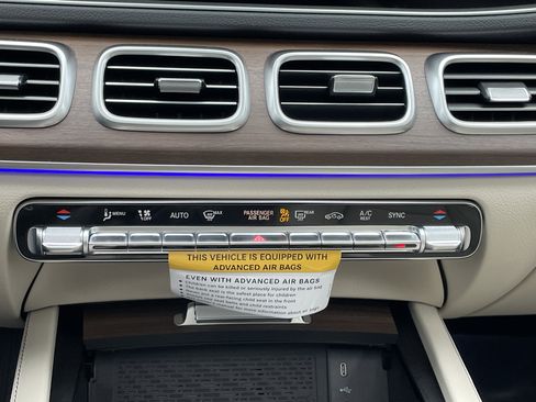 New 2026 Mercedes-Benz GLE 450 4MATIC image 29