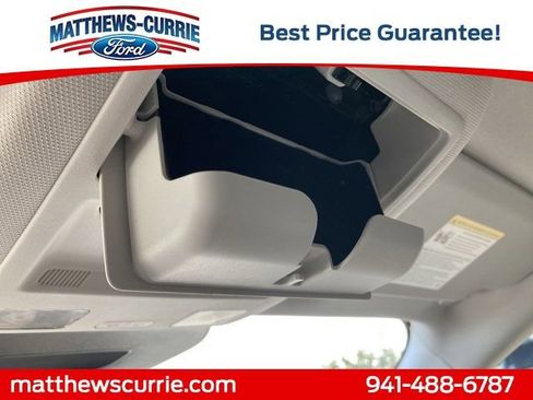 New 2025 Ford Escape SE w/ PHEV Premium Package image 23