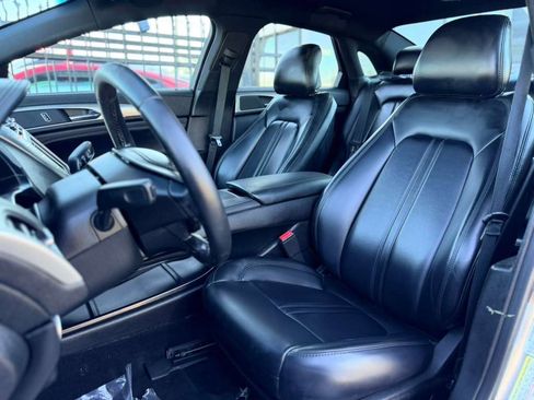 Used 2019 Lincoln MKZ Premiere image 14