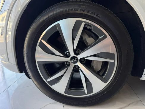 Used 2024 Audi Q8 e-tron Premium Plus w/ Premium Plus Package AWD/4WD image 8