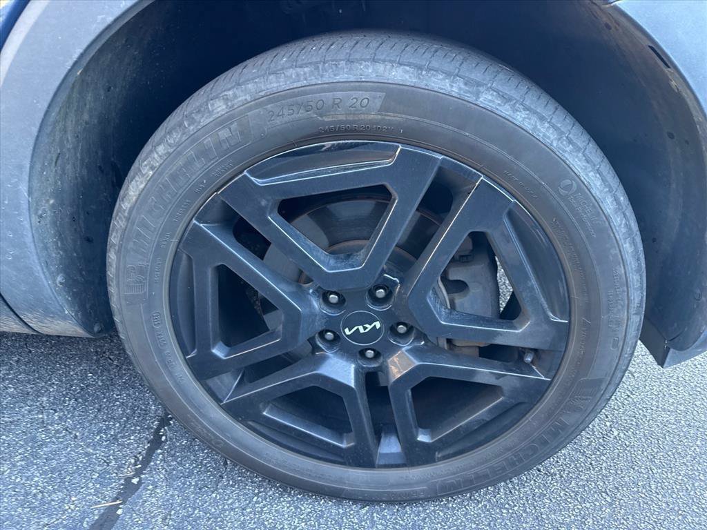 Certified 2024 Kia Telluride EX X-Line AWD/4WD image 2