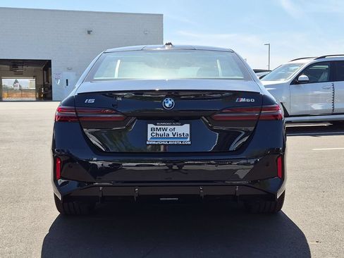 New 2026 BMW i5 M60 w/ Executive Package AWD/4WD image 8