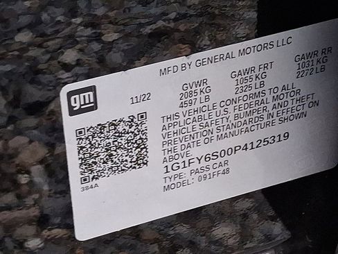 Certified 2023 Chevrolet Bolt EUV LT w/ Comfort Package image 27