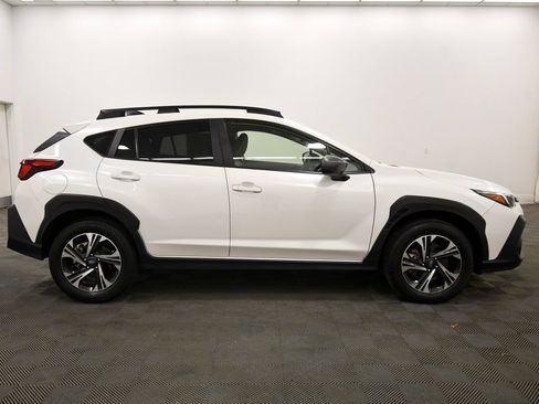 Used 2024 Subaru Crosstrek 2.0i Premium AWD/4WD image 9