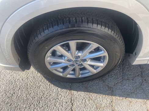 Used 2025 MAZDA CX-5 AWD 2.5 S w/ Preferred Package image 31