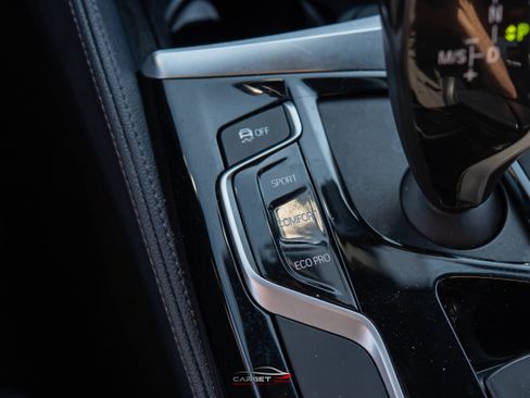 Used 2019 BMW 540i w/ M Sport Package RWD image 37