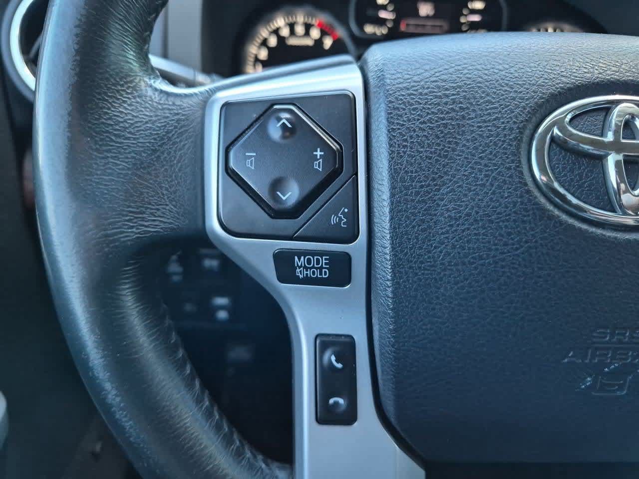 Used 2018 Toyota Tundra Limited w/ Limited Premium Package AWD/4WD image 24