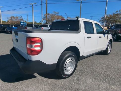 New 2026 Ford Maverick XL image 5