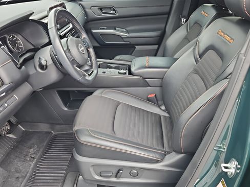 Used 2024 Nissan Pathfinder Rock Creek image 11