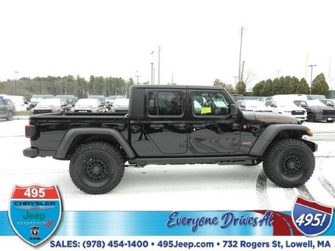 New 2026 Jeep Gladiator Mojave image 17