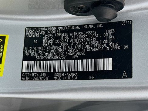 Used 2011 Toyota Highlander Limited w/ Tow Pkg AWD/4WD image 32