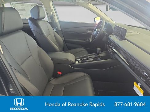 New 2026 Honda Accord EX-L image 17