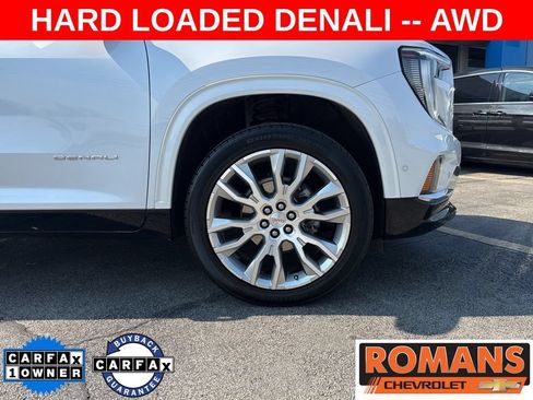 Used 2024 GMC Acadia Denali w/ Super Cruise Package AWD/4WD image 3
