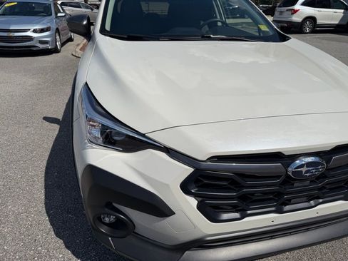 Used 2024 Subaru Crosstrek 2.0i Premium image 14