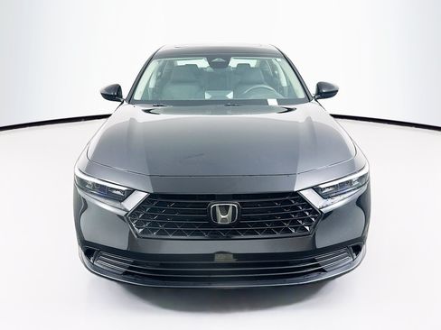Used 2024 Honda Accord EX image 2