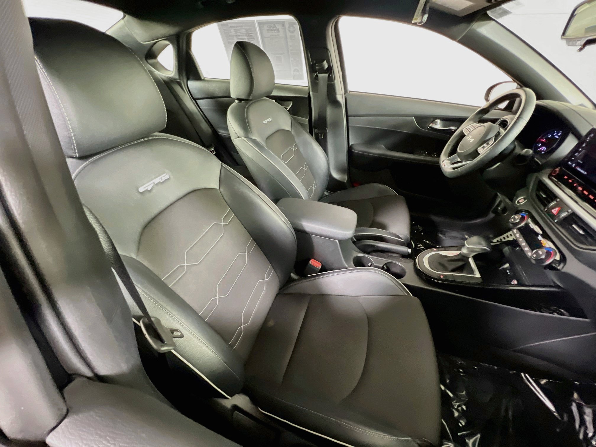 Used 2023 Kia Forte GT-Line FWD image 26
