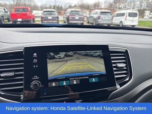 Used 2024 Honda Passport TrailSport image 27