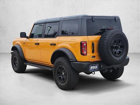 Used 2022 Ford Bronco Wildtrak image 8