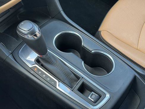 Certified 2024 Cadillac XT5 Sportv w/ LPO, Floor Liner Package image 34