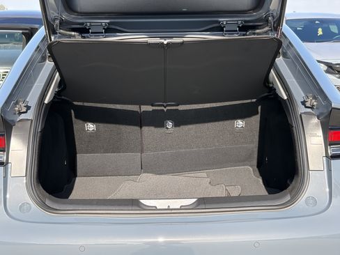 Certified 2025 Toyota Prius LE AWD/4WD image 21