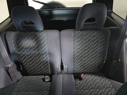 Used 1999 Toyota RAV4 4WD 4-Door image 16