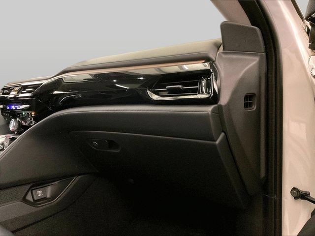 Used 2022 Acura MDX SH-AWD image 15
