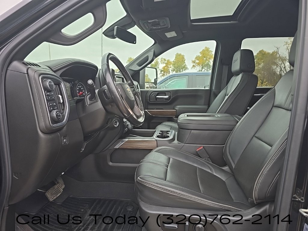Used 2022 Chevrolet Silverado 3500 High Country w/ Safety Package II AWD/4WD image 15