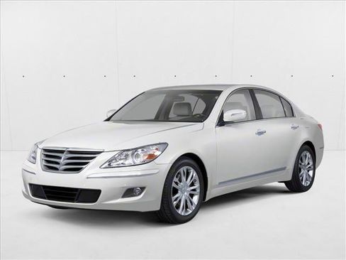 Used 2012 Hyundai Genesis 3.8 w/ Premium Pkg RWD image 1