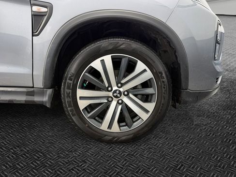 Used 2024 Mitsubishi Outlander Sport ES image 11