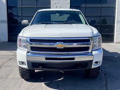 Used 2010 Chevrolet Silverado 1500 LT AWD/4WD image 14