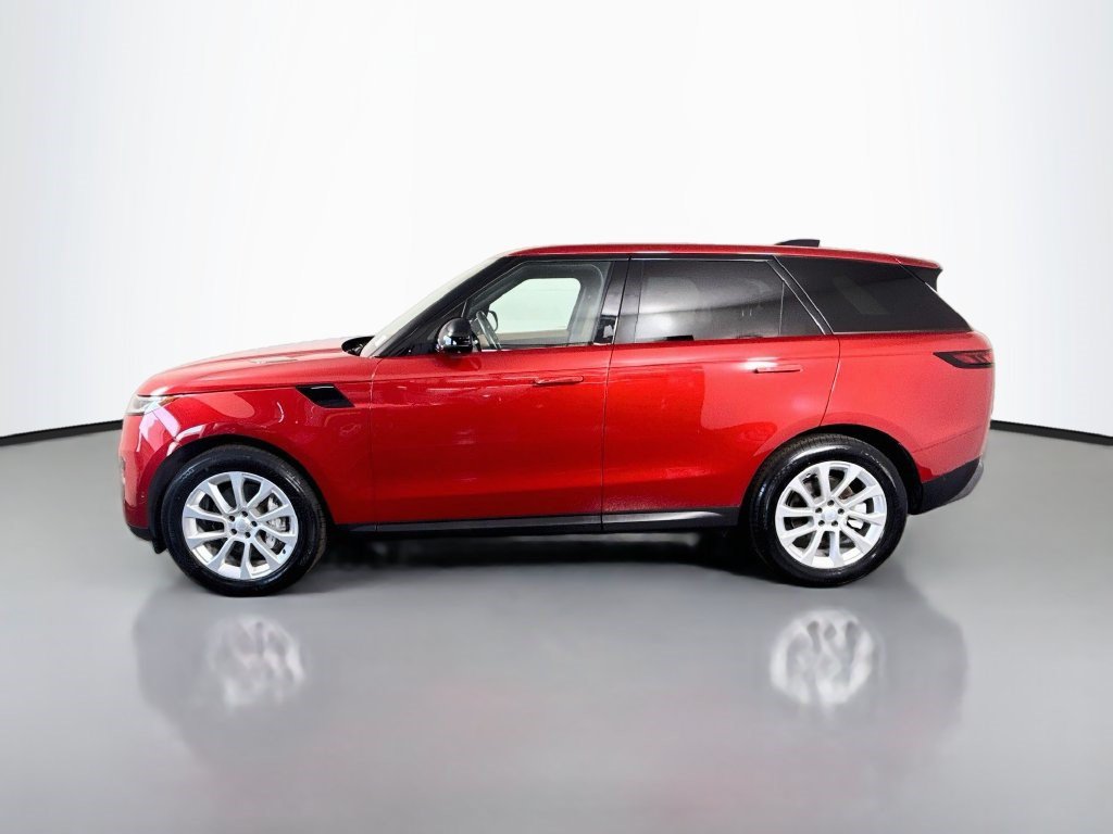Used 2025 Land Rover Range Rover Sport SE AWD/4WD image 6