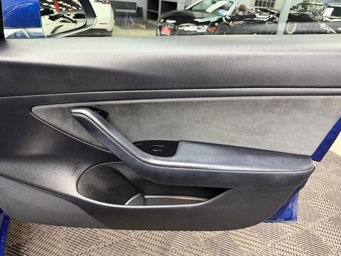Used 2018 Tesla Model 3 Mid Range RWD image 50
