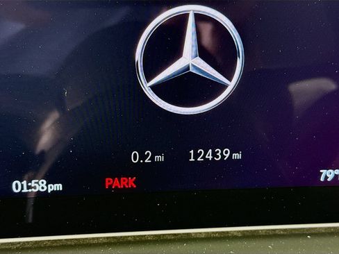 Used 2024 Mercedes-Benz GLS 450 4MATIC image 13
