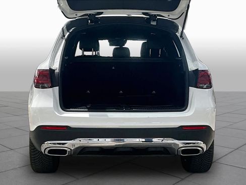 Used 2022 Mercedes-Benz GLC 300 4MATIC image 5