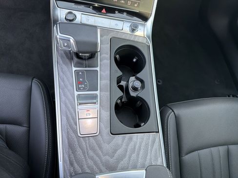 Certified 2025 Audi A6 3.0T Premium w/ Convenience Plus Package image 9