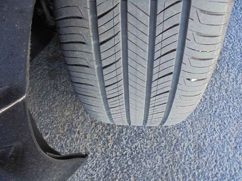 Used 2018 Honda Accord LX image 6