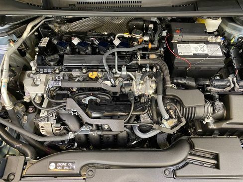 Used 2025 Toyota Corolla LE FWD image 10