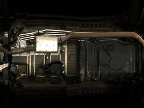 Used 2022 GMC Acadia SLE w/ Driver Convenience Package image 9