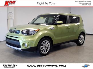 Used 2017 Kia Soul + image 1