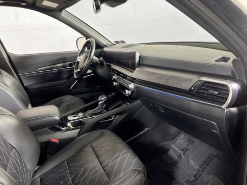Used 2024 Kia Telluride SX X-Pro image 32