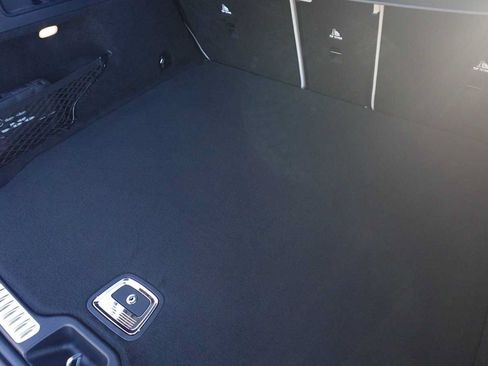 Used 2026 Mercedes-Benz GLC 300 4MATIC image 43