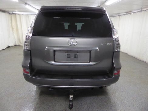 Used 2014 Lexus GX 460 image 6