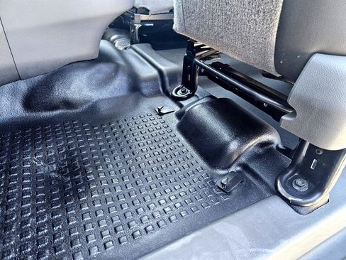 Used 2019 Nissan NV 1500 S image 15