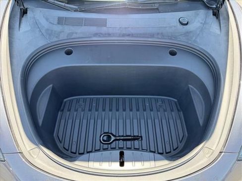 Used 2023 Tesla Model 3 Standard Range RWD image 26