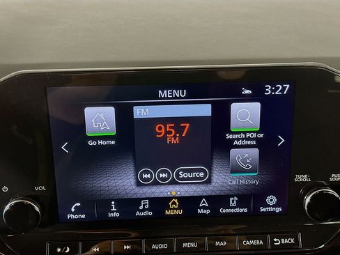 Used 2023 Nissan Pathfinder SL image 21