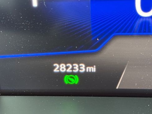 Used 2022 Volkswagen Tiguan SE R-Line image 18