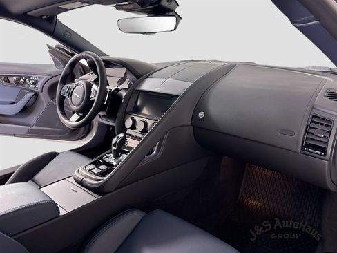 Used 2024 Jaguar F-TYPE R AWD/4WD image 31